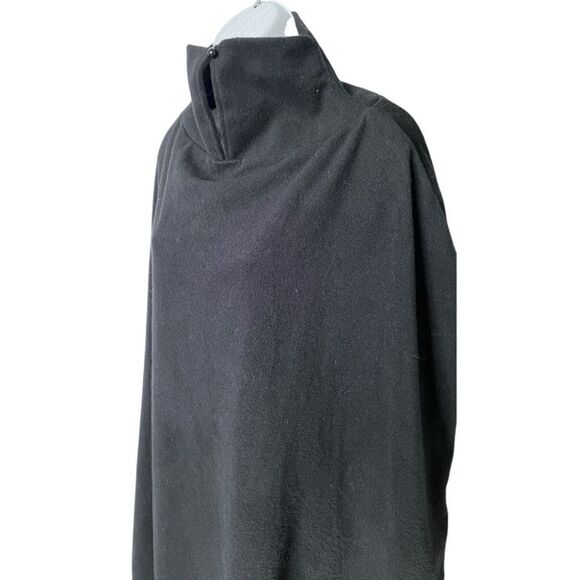 FHQ Collection Oversized Black Cape In Size M. - Picture 4 of 7